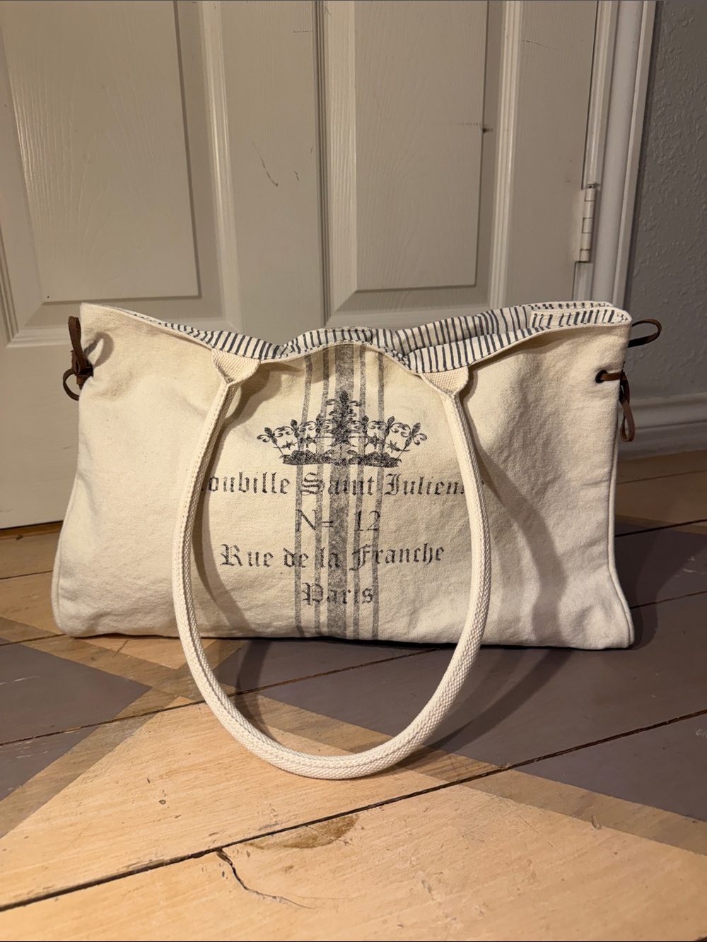 Vintage Addiction Paris Canvas Tote Bag dual rolled handle Striped Accent